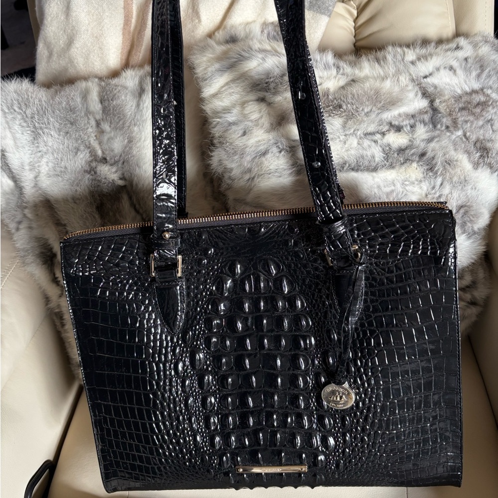 🌴Brahmin Black Croc-Embossed Leather Tote🌴🎁🎁🎁🎁🎁🎁🎁🎁🎁🎁🎁🎁🎁🎁🎁🎁🎁🎁